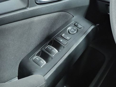 Certified 2025 Honda Civic LX image 25