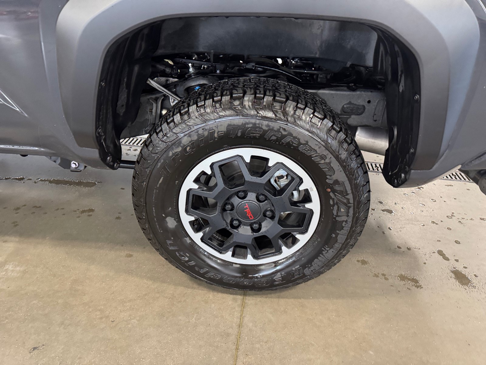 Certified 2026 Toyota Tacoma TRD Off-Road w/ TRD Off Road Upgrade Package AWD/4WD image 26