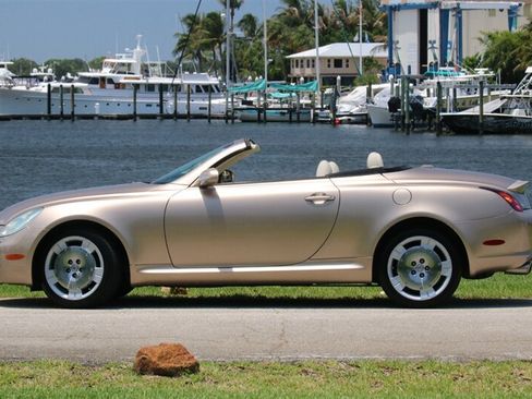Used 2005 Lexus SC 430 Convertible RWD image 6