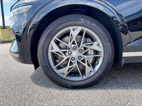 Certified 2024 Genesis GV70 2.5T w/ Select Package AWD/4WD image 4