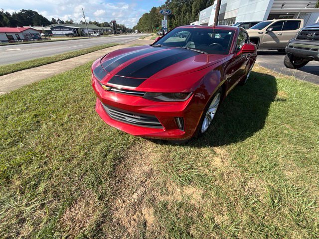Used 2018 Chevrolet Camaro LT w/ RS Package RWD image 11