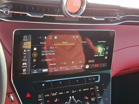 New 2025 Maserati Grecale GT image 16