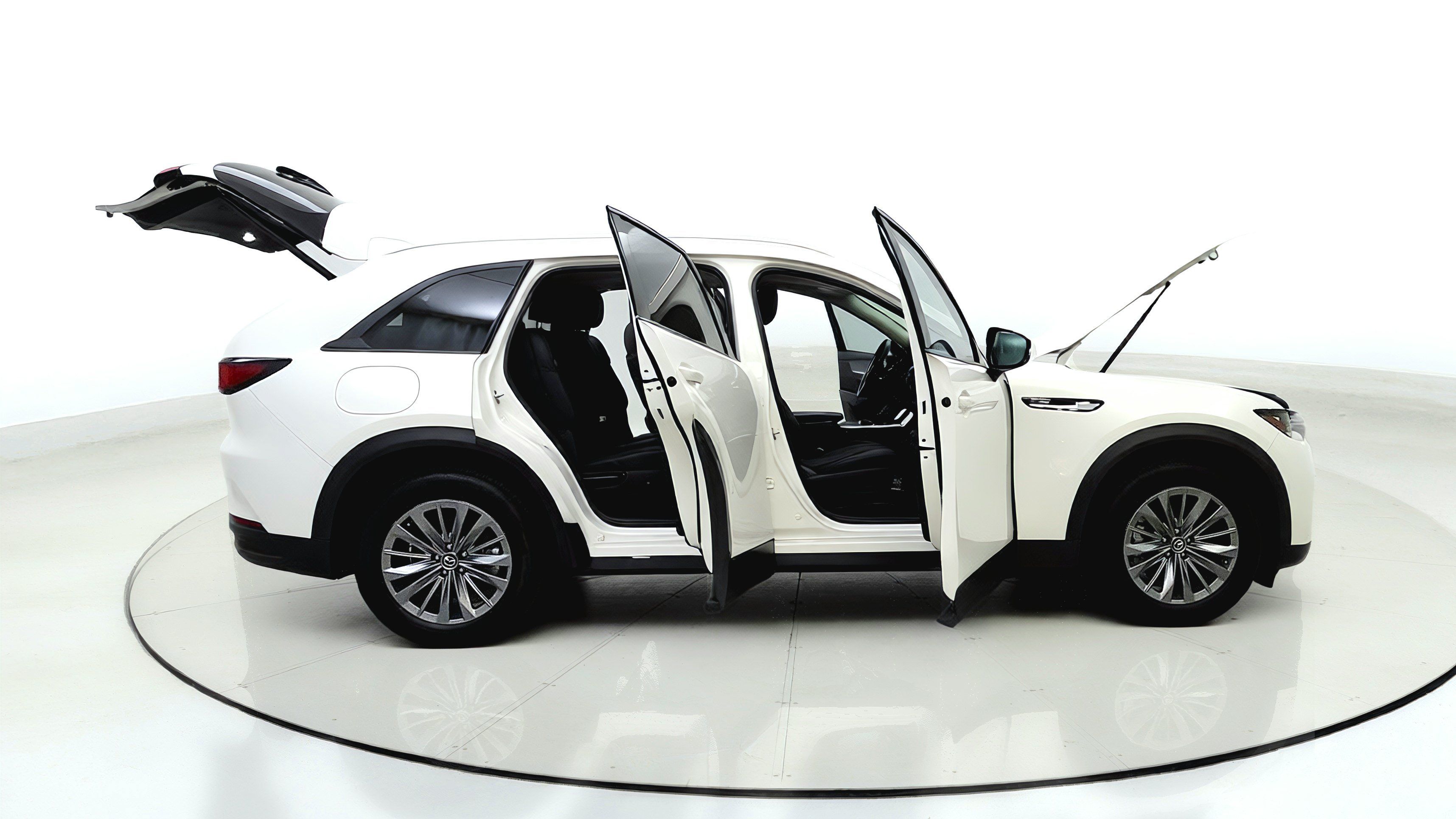 Used 2024 MAZDA CX-90 Plug-In Hybrid w/ Preferred AWD/4WD image 15