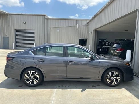 Used 2022 Subaru Legacy Premium AWD/4WD image 3