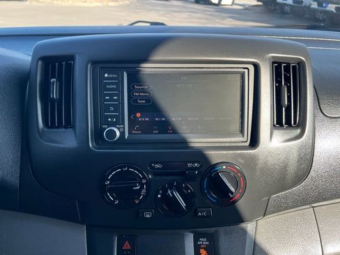 Used 2020 Nissan NV200 SV w/ Back Door Glass Package image 32