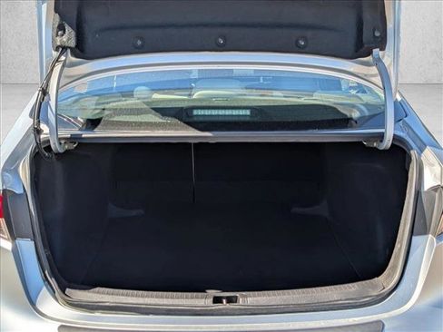 Used 2024 Toyota Corolla LE image 6