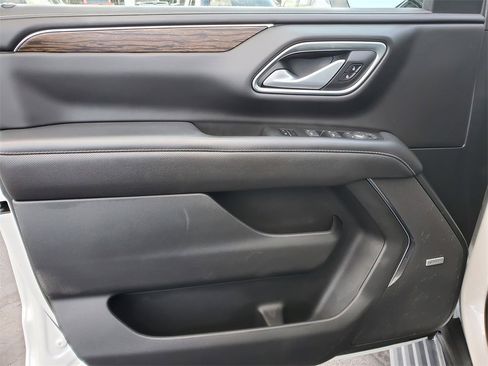 Used 2022 Chevrolet Tahoe Premier image 25