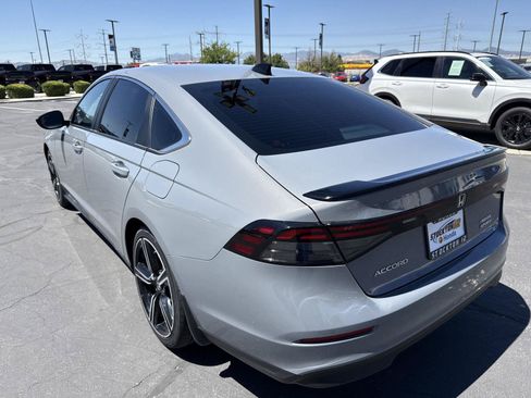 Used 2023 Honda Accord Sport image 10