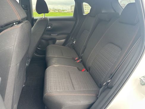 Used 2025 Honda HR-V Sport image 14