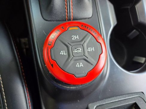 Used 2024 Ford Bronco Raptor w/ Interior Carbon Fiber Pack 6 AWD/4WD image 31