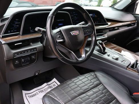 Certified 2021 Cadillac Escalade Premium Luxury Platinum AWD/4WD image 29