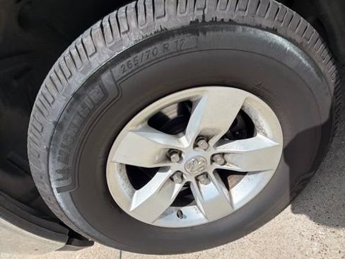 Used 2014 RAM 1500 Classic SLT RWD image 6