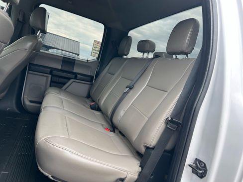 Used 2020 Ford F250 XL w/ Power Equipment Group image 17