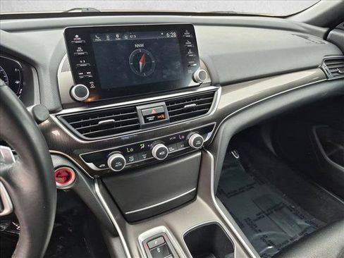 Used 2022 Honda Accord Sport image 15