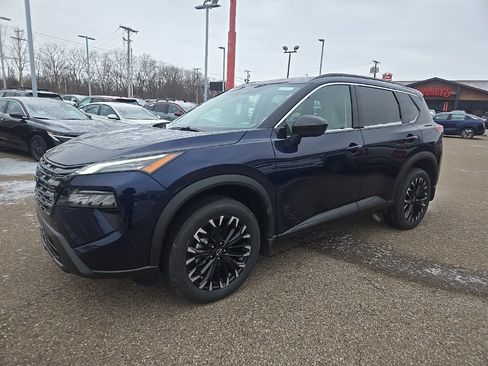 New 2026 Nissan Rogue SV image 3