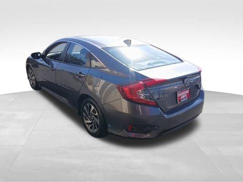 Used 2017 Honda Civic EX image 6