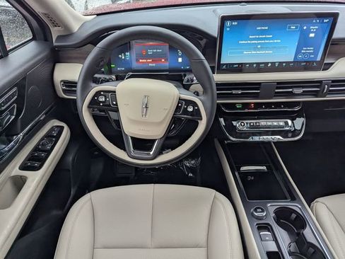 New 2026 Lincoln Corsair Grand Touring image 13