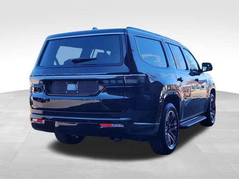 New 2026 Jeep Grand Wagoneer 4WD w/ Premium Group I image 7