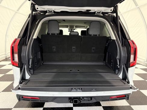 New 2027 Ford Expedition Active AWD/4WD image 7