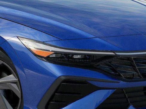 New 2026 Hyundai Elantra Sport image 18