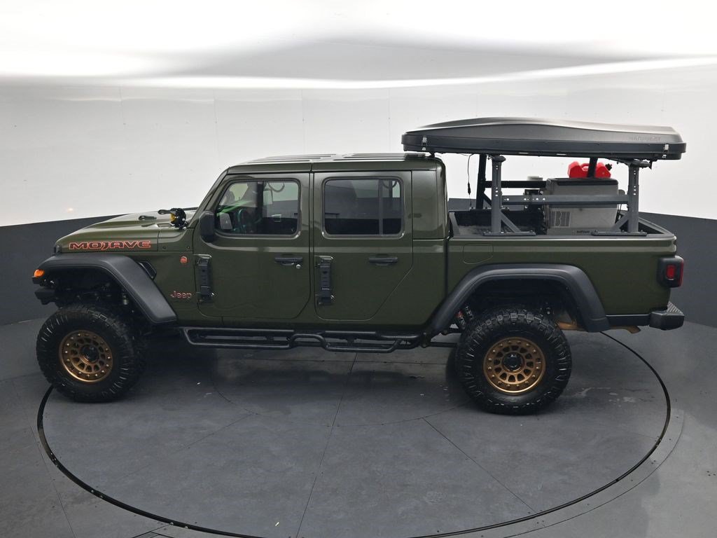 Used 2023 Jeep Gladiator Mojave w/ Cold Weather Group AWD/4WD image 26