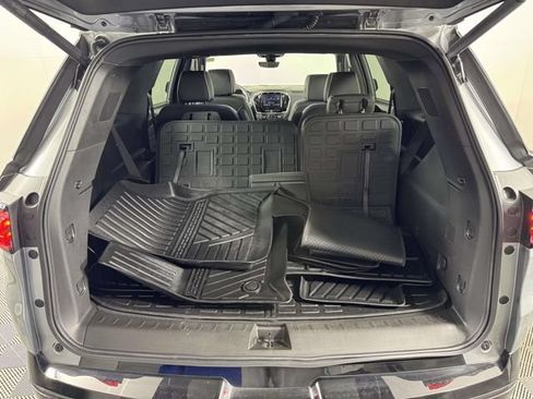 Used 2024 Chevrolet Traverse Premier w/ Redline Edition AWD/4WD image 14