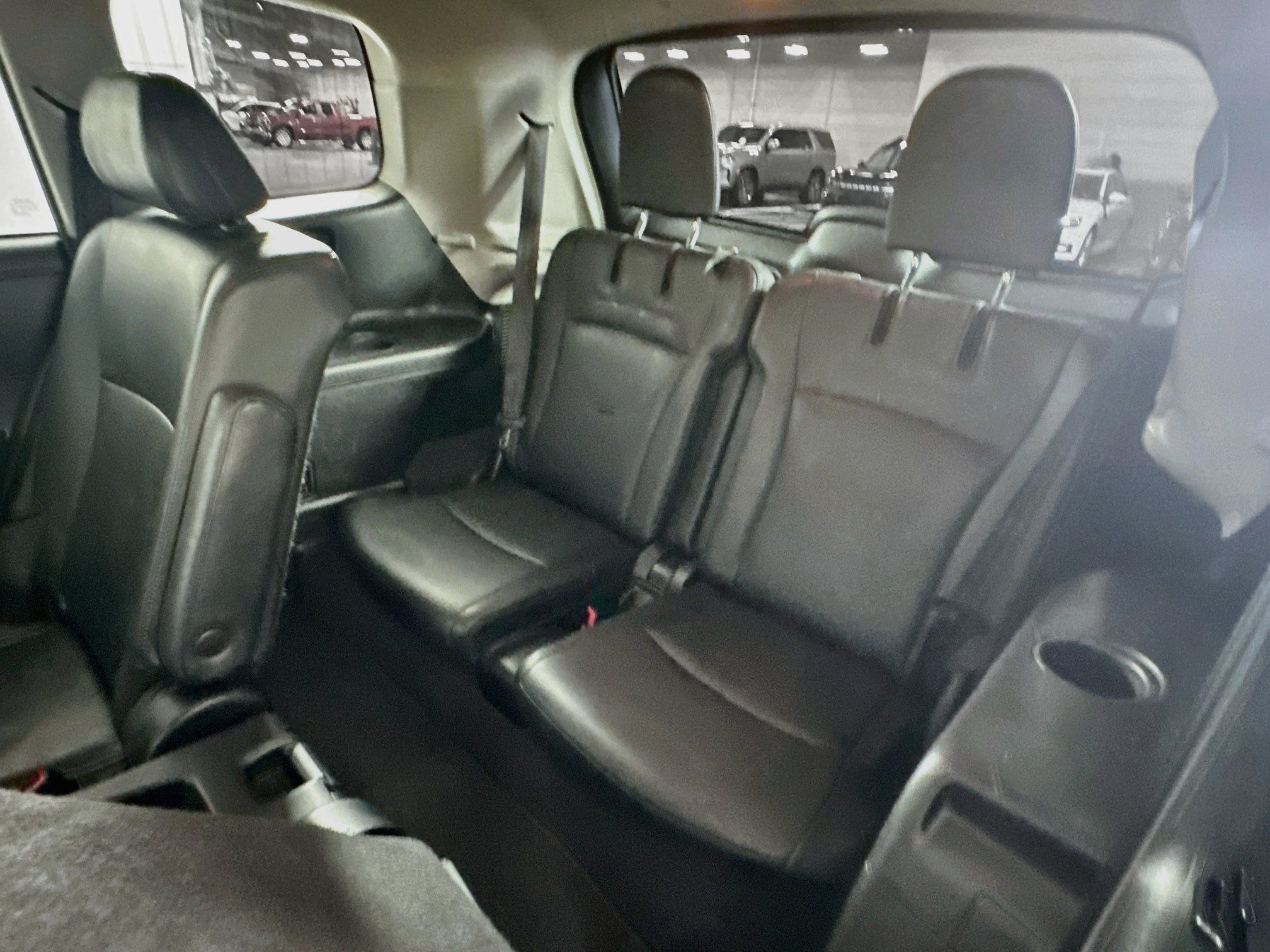 Used 2012 Toyota Highlander SE w/ Tow Pkg FWD image 29