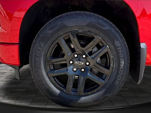 Used 2023 Chevrolet Silverado 1500 RST w/ Convenience Package II AWD/4WD image 36