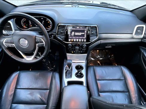 Used 2019 Jeep Grand Cherokee Limited w/ Luxury Group II image 13