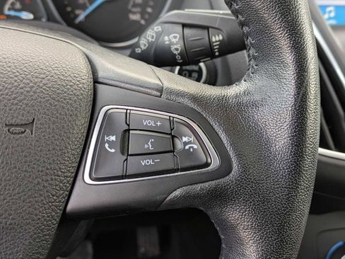 Used 2016 Ford Focus Titanium image 23