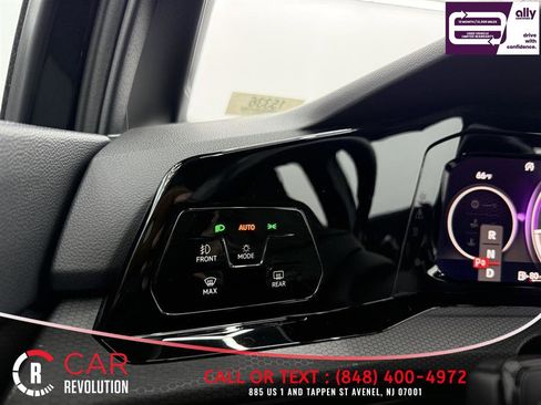 Used 2024 Volkswagen GTI S image 39