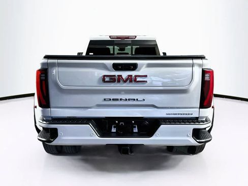 Used 2024 GMC Sierra 3500 Denali w/ Denali Reserve Package AWD/4WD image 5