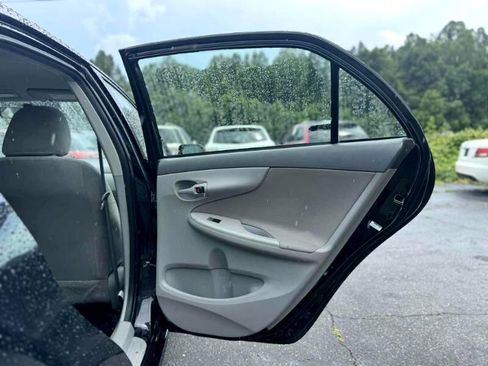 Used 2009 Toyota Corolla LE image 15