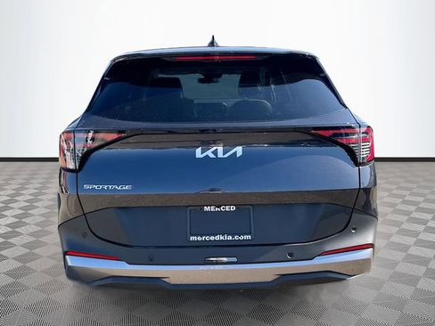 New 2026 Kia Sportage EX image 6