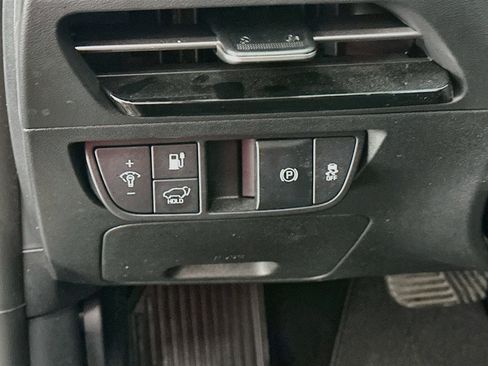 Used 2023 Kia EV6 Wind w/ Wind Technology Package AWD/4WD image 17