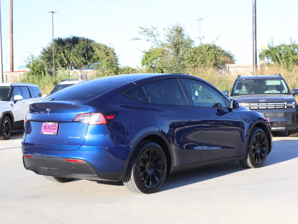 Used 2021 Tesla Model Y Long Range AWD/4WD image 12