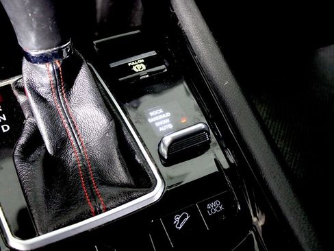 Used 2022 Jeep Compass Trailhawk w/ Trailhawk Elite Group image 20