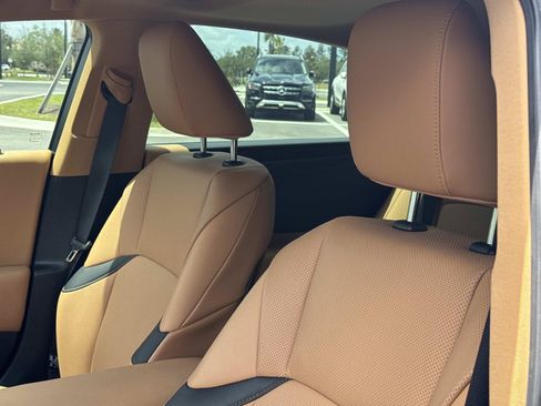 Certified 2025 Lexus ES 350 w/ Premium Package FWD image 13