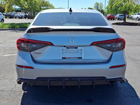 Used 2023 Honda Civic EX image 5