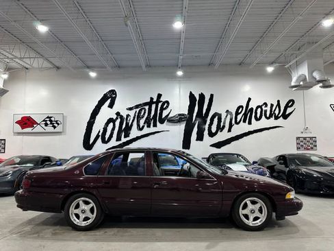 Used 1995 Chevrolet Impala SS image 31