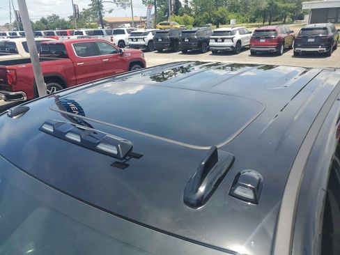 Used 2025 GMC Sierra 2500 Denali Ultimate AWD/4WD image 13