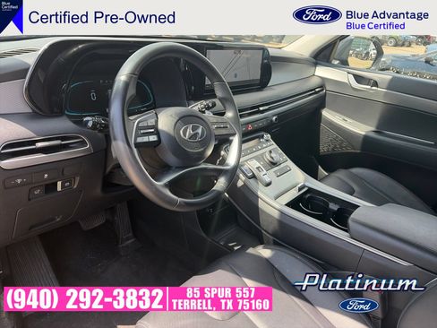Used 2024 Hyundai Palisade SEL FWD image 12