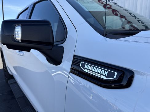 Used 2025 GMC Sierra 1500 Elevation w/ Elevation Premium Package image 34