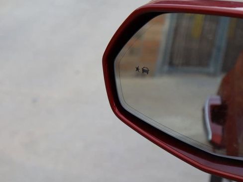 Used 2019 Cadillac XT5 Luxury image 25