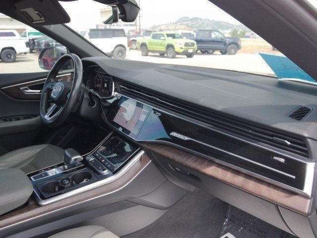 Used 2021 Audi Q8 Premium AWD/4WD image 37