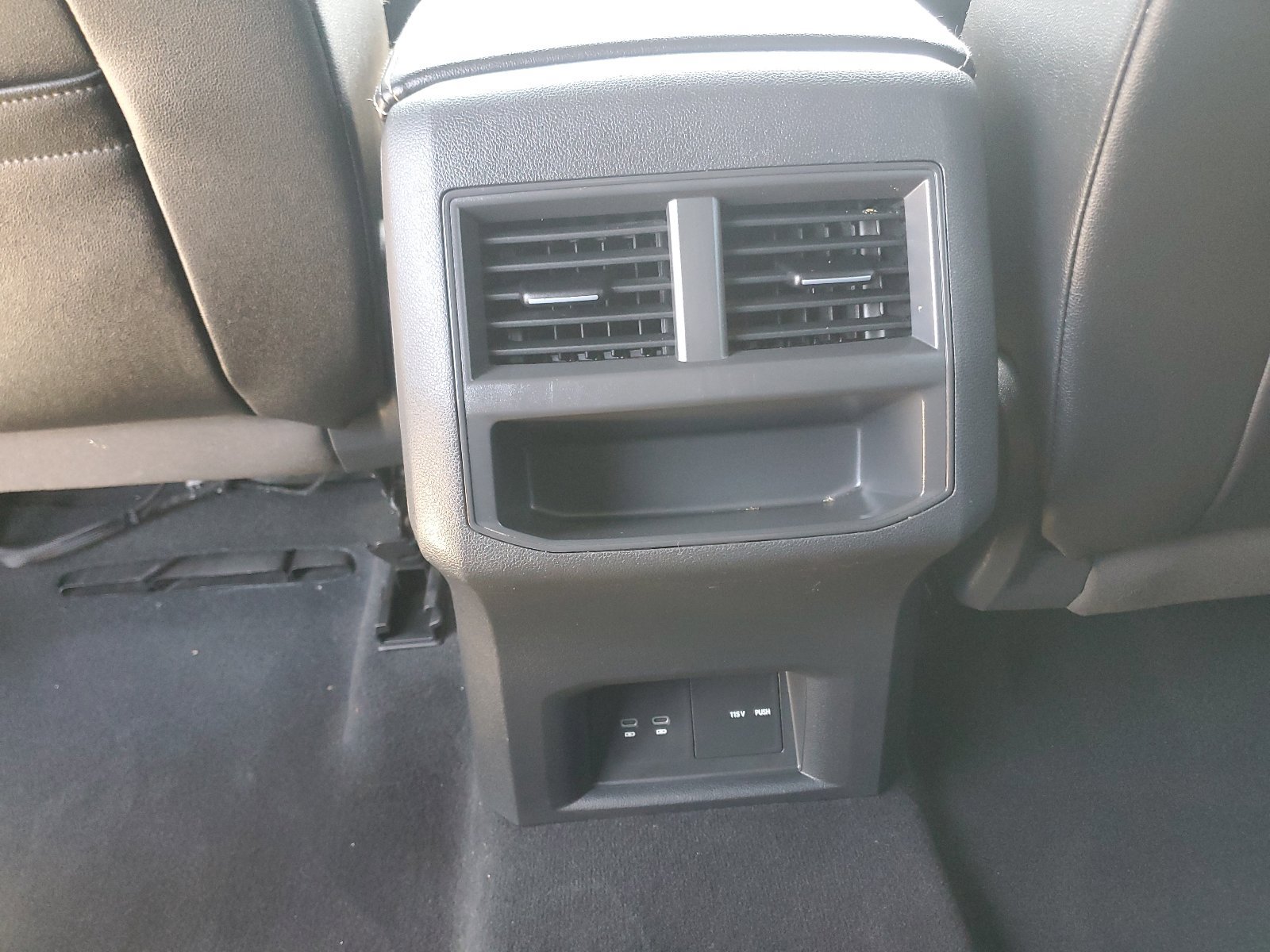 Used 2023 Volkswagen Atlas Cross Sport SE FWD image 27