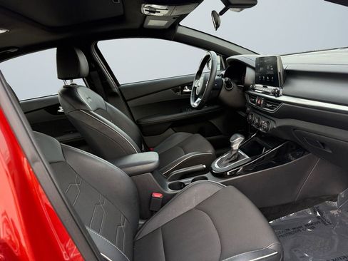 Used 2021 Kia Forte GT-Line w/ GT-Line Premium Package image 15
