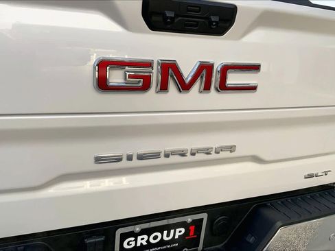 Used 2024 GMC Sierra 1500 SLT image 9