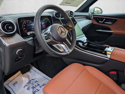 Certified 2026 Mercedes-Benz GLC 300 image 3