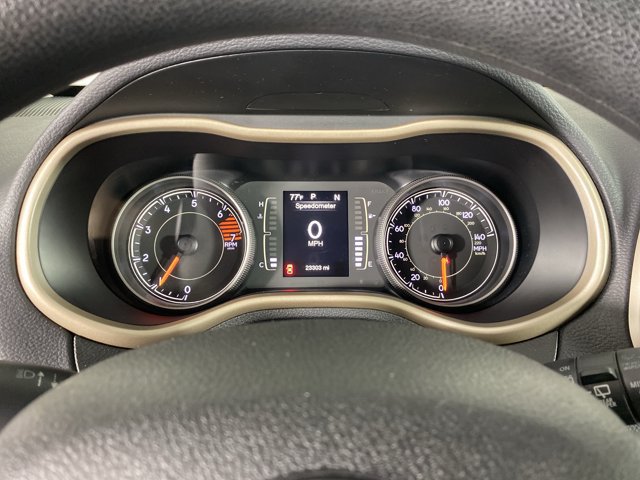 Used 2018 Jeep Cherokee Latitude w/ Safety Group AWD/4WD image 20